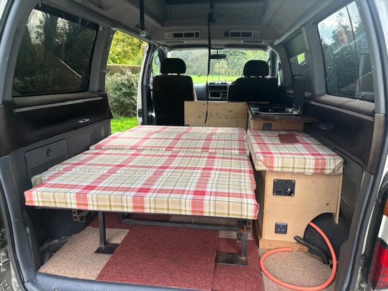 TOYOTA GRANVIA