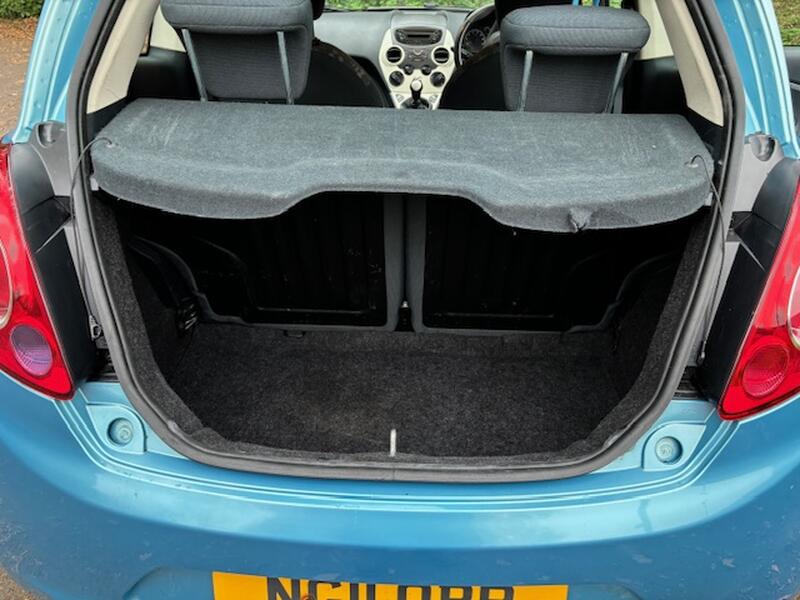 FORD KA