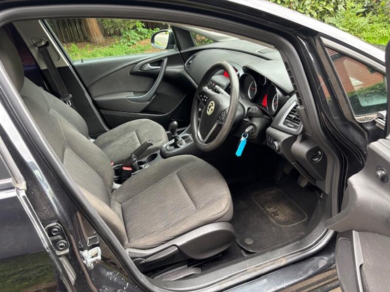 VAUXHALL ASTRA