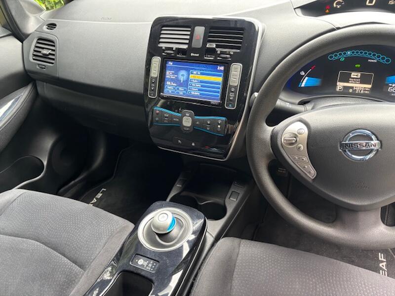 NISSAN LEAF