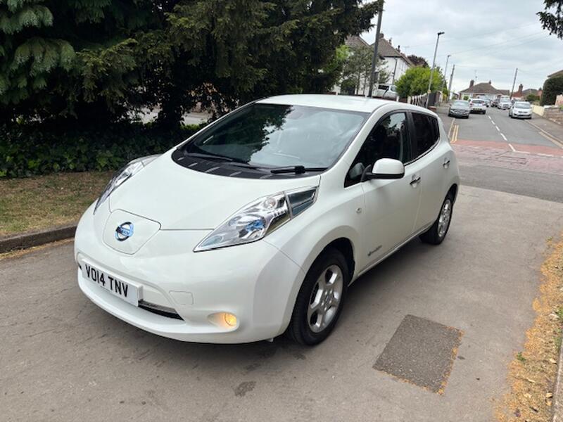 View NISSAN LEAF 24kWh Acenta