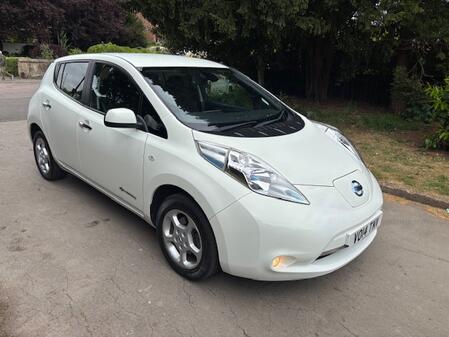 NISSAN LEAF 24kWh Acenta