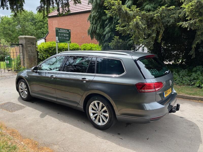 View VOLKSWAGEN PASSAT 2.0 TDI BlueMotion Tech SE Business