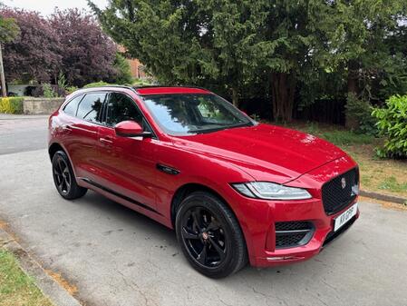 JAGUAR F-PACE 2.0 D180 R-Sport