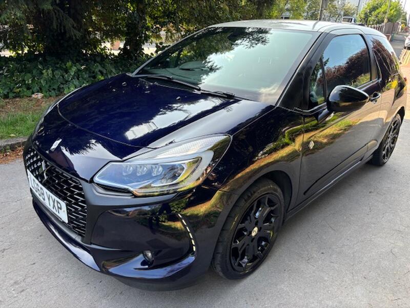 View DS AUTOMOBILES DS 3 1.2 PureTech Cafe Racer