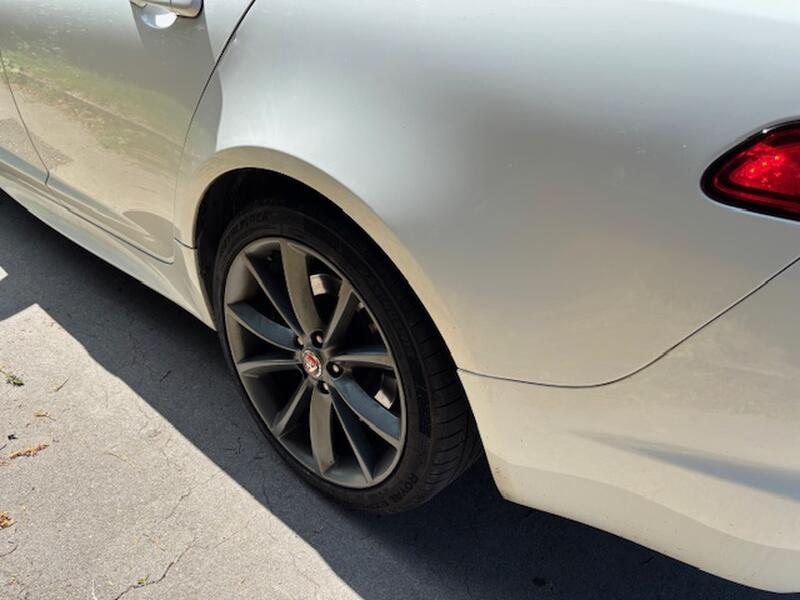 JAGUAR XF