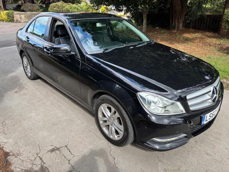View MERCEDES-BENZ C CLASS 2.1 C220 CDI BlueEfficiency Executive SE